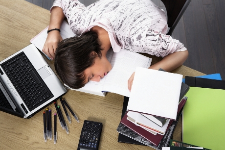 Изображение из статьи: Уснул на работе? – Обратись к сомнологу!